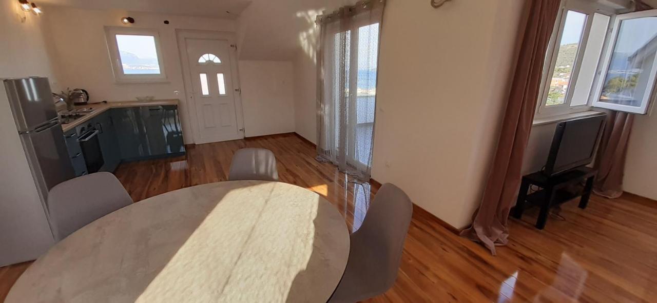 Apartmani Rita Слатине Экстерьер фото