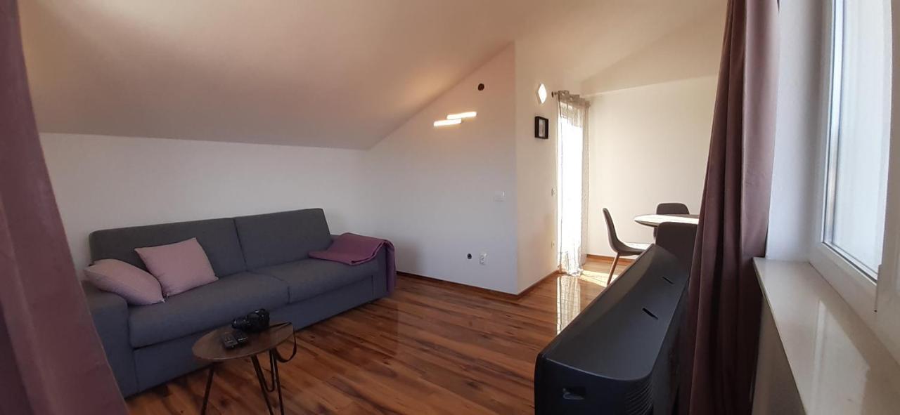 Apartmani Rita Слатине Экстерьер фото