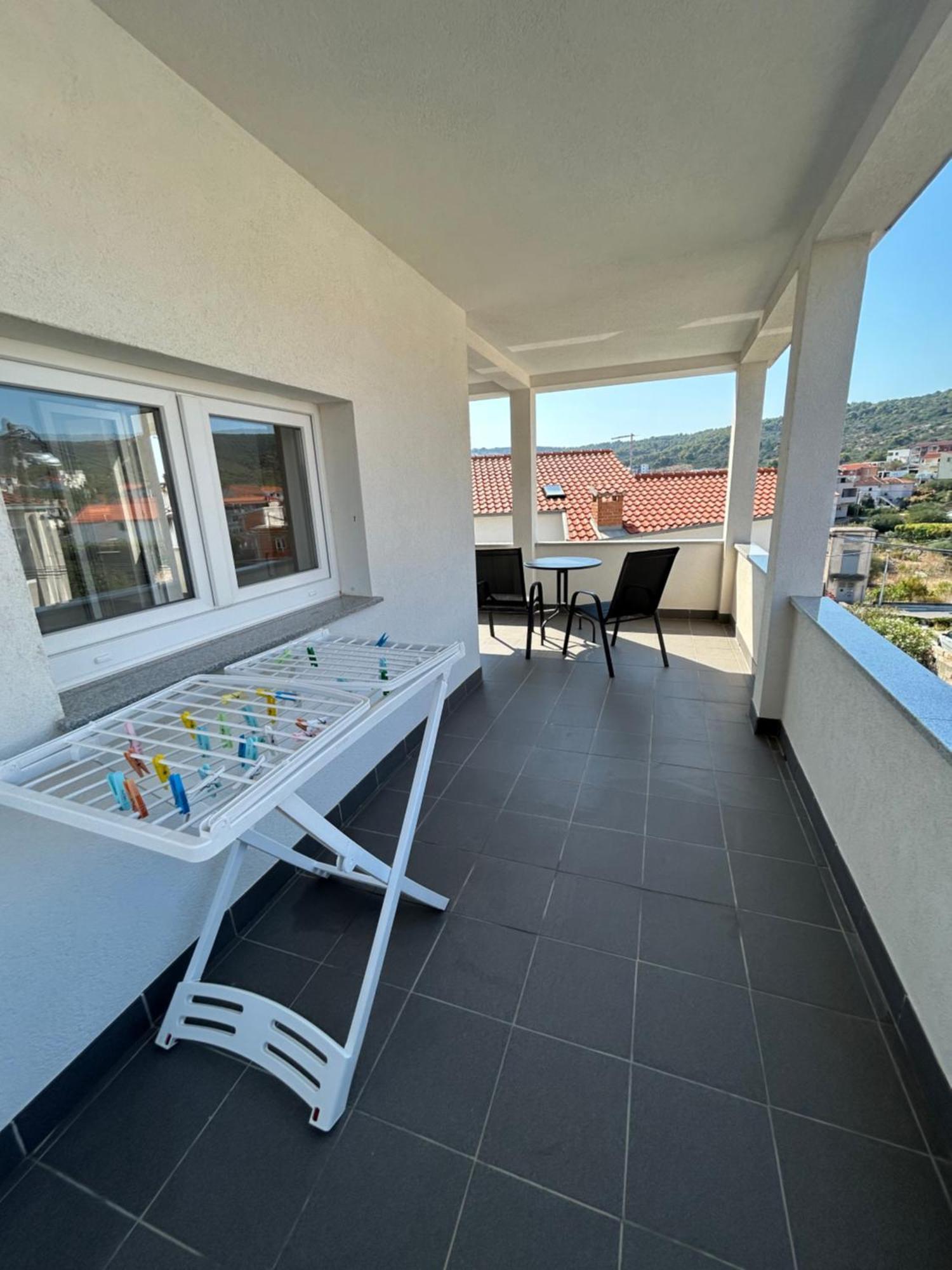 Apartmani Rita Слатине Экстерьер фото