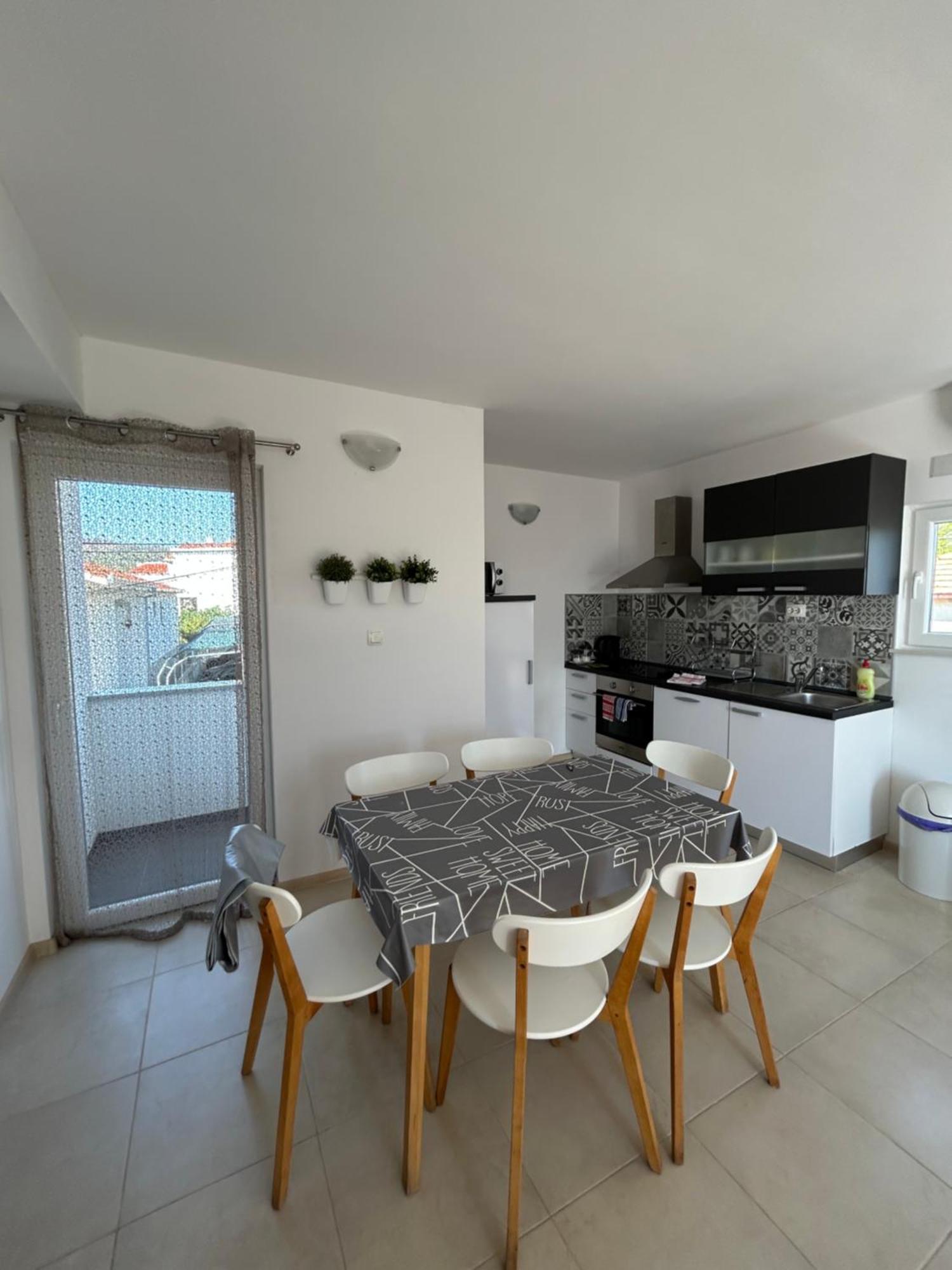 Apartmani Rita Слатине Экстерьер фото