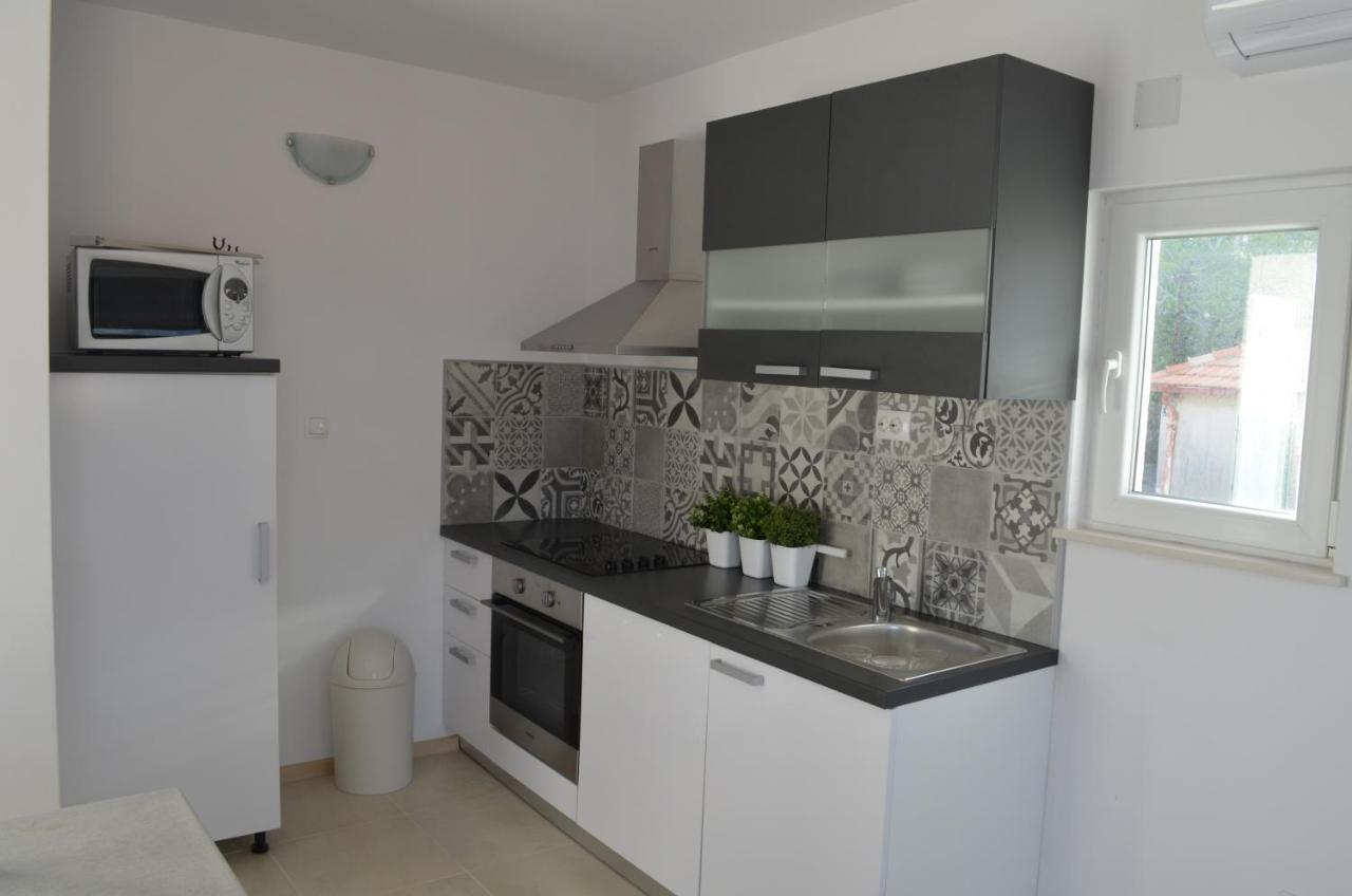 Apartmani Rita Слатине Экстерьер фото